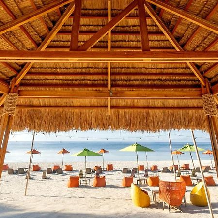 Oceanica Resort Panglao, Bohol Ngoại thất bức ảnh The beach at the Hard Rock Hotel