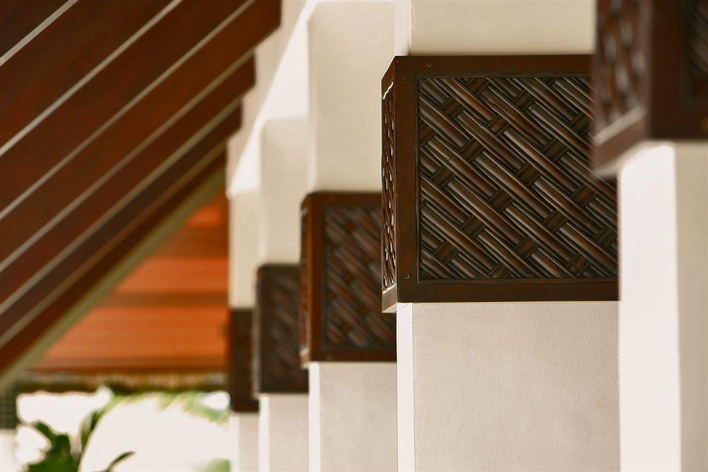 Oceanica Resort Panglao, Bohol Ngoại thất bức ảnh Detail of the staircase