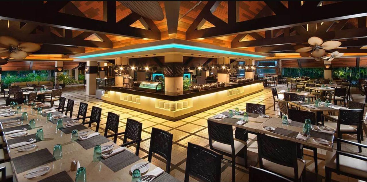 Oceanica Resort Panglao, Bohol Ngoại thất bức ảnh The restaurant